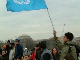 ../2003/03/20-anti_war-walkout_7.jpg