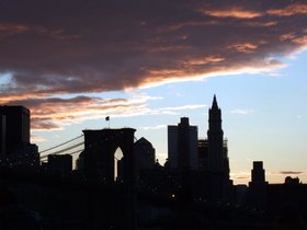 ../2008/05/22-1843-brooklyn_bridge-cloud-bridge.jpg