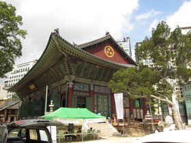 29-1119-jogyesa-korea-temple-seoul.jpg