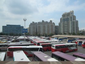 31-1135-busy-korea-bus-station-seoul.jpg