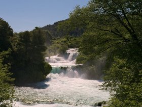 ../2016/05/18-0911-skradin_krka-waterfall-croatia.jpg
