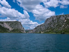 ../2016/05/18-1210-skradin_krka-croatia.jpg