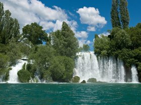 ../2016/05/18-1233-skradin_krka-waterfall-croatia.jpg