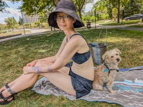 ../2024/08/03-1505-nora-carson_beach-MA-nixie.jpg