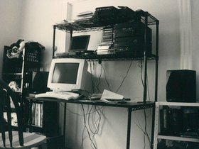 ../1990-2000/00/scan-0074-room.jpg