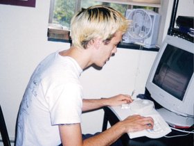 ../1990-2000/00/scan-0148-room-joseph.jpg