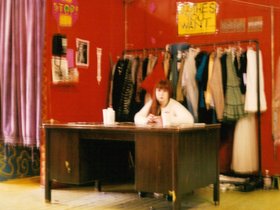 ../1990-2000/00/scan-0673-store-punk.jpg