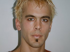 ../1996-1999/00/9911-halloween-lil-devil.jpg
