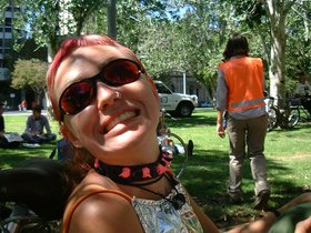 ../2000/03/24-AUS-rts-gathering-smile.jpg