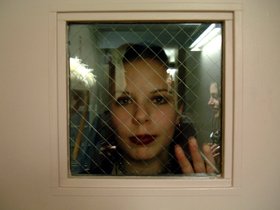../2000/04/15-lesley-window-amy.jpg