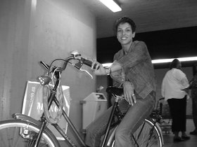 ../2000/05/16-amsterdam-bike-girl.jpg
