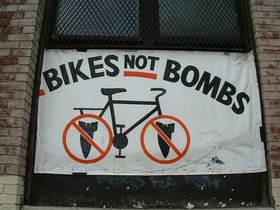 ../2000/06/11-bikes_not_bombs-bike.jpg
