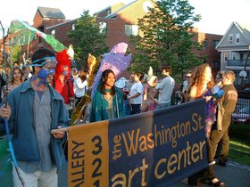 ../2000/07/21-fish-parade_3.jpg