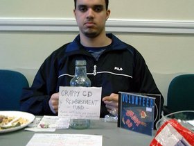 ../2001/03/18-zinetown_11.jpg