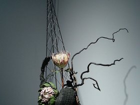 ../2001/03/25-flower-show-industrial.jpg
