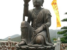../2001/04/27-po_lin-HKG-buddha_1.jpg
