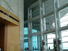 ../2001/05/04-1200-HKG-center-exhibition-lunch_1.jpg