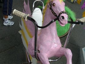 ../2001/09/23-spice-festival-pink-pony-bike.jpg