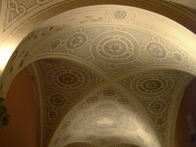 ../2001/11/6-nice-FRA-ceiling-2.jpg