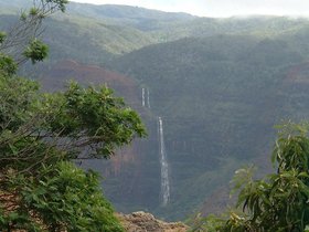 ../2002/05/13-kauai-HI-waimea-canyon_2.jpg
