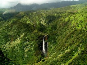 ../2002/05/15-kauai-HI-helicopter-tour_4.jpg