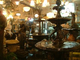 ../2002/10/07-sydney-AUS-glebe-antiques.jpg