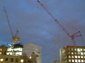 ../2002/12/23-construction-MIT.jpg