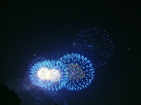 ../2003/07/04-cambridge-MA-fireworks.jpg