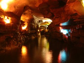 lake george howe caverns