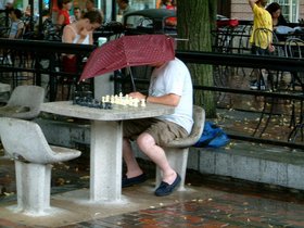 ../2003/08/04-cambridge-MA-harvard_sq-chess.jpg