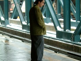 ../2004/01/18-brooklyn-NY-man-standing.jpg