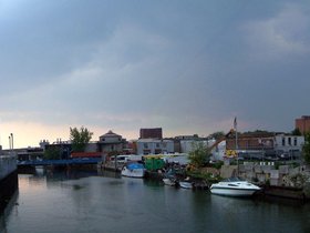 ../2004/05/13-brooklyn-NY-storm-gowanus.jpg