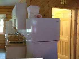 ../2005/07/18-NYC-NY-ny-catskills-cabin-inside.jpg