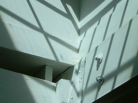 25-brooklyn-sun-bolts.jpg
