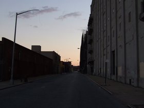 ../2007/09/01-1929-brooklyn-NY-redhook-street.jpg