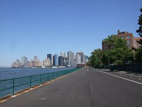 31-1143-governors_island-NY-bike-path.jpg