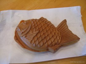 01-1555-edgewater-mitsuwa-waffle-fish.jpg