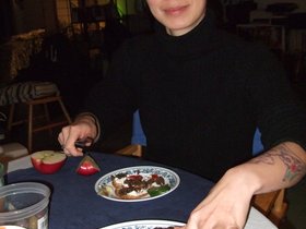 ../2008/12/31-1818-brooklyn-NY-nora-fingerfood-newyear.jpg
