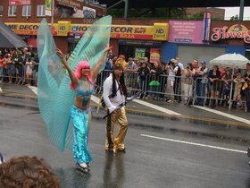 ../2009/06/20-1443-brooklyn-NY-coney_island-mermaid_parade-parade-wings.jpg