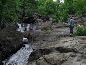 ../2010/05/07-1449-cunningham-park-camping-MD-falls-greg.jpg