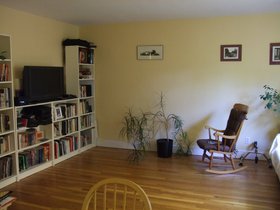 ../2010/07/17-1820-cambridge-MA-apt-living-room.jpg