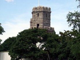 ../2010/08/21-1250-somerville-MA-prospect-NY-hill-tower.jpg