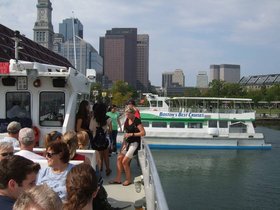 ../2010/09/25-1014-georges-MA-island-spectacles-leaving.jpg