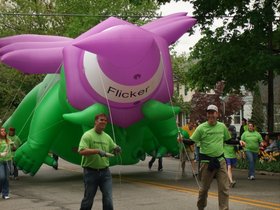 14-1336-holland-tulip-time-float.jpg