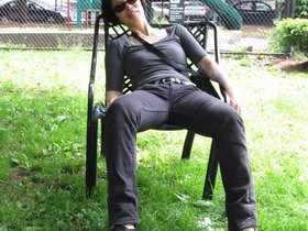 09-1431-nora-sitting-tired.jpg