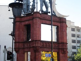 21-1428-gate-dragon-Manchester-GBR.jpg