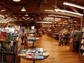 ../2014/05/25-1506-seattle-WA-store.jpg