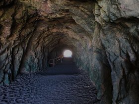 21-1551-cave-sutro_baths-CA-san_francisco.jpg