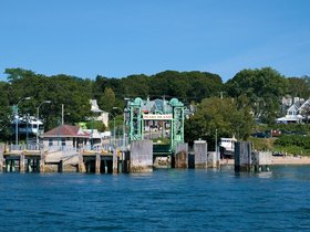05-1506-ME-ferry-peaks_island.jpg