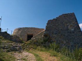 ../2016/05/17-1532-skradin-castle-croatia-ruins-tvrdava.jpg